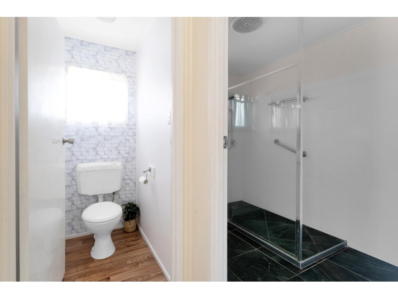 8 Osprey Close, Slade Point QLD 4740