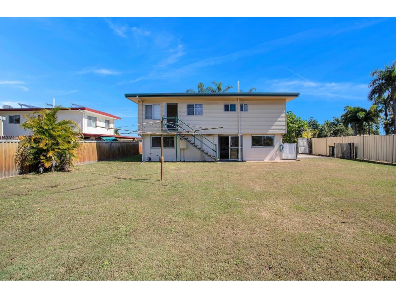 8 Osprey Close, Slade Point QLD 4740