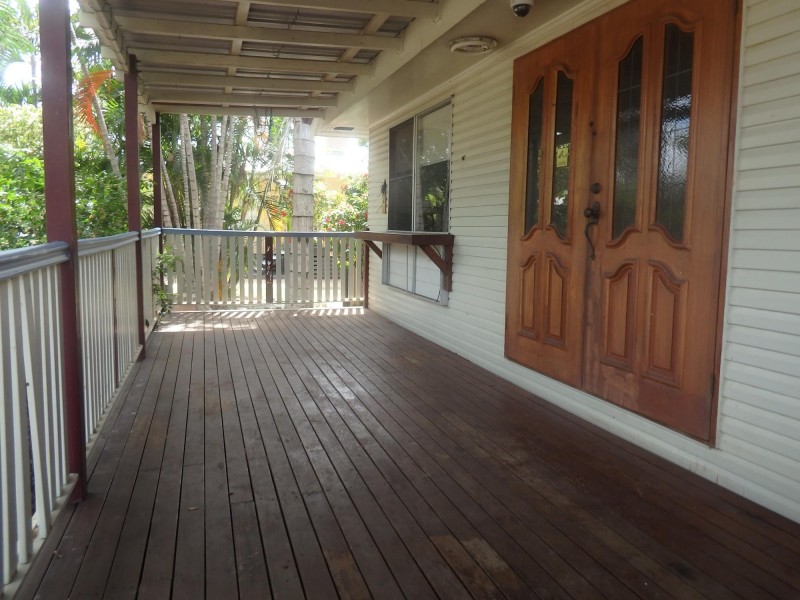 7 Chifley Street, Moranbah QLD 4744