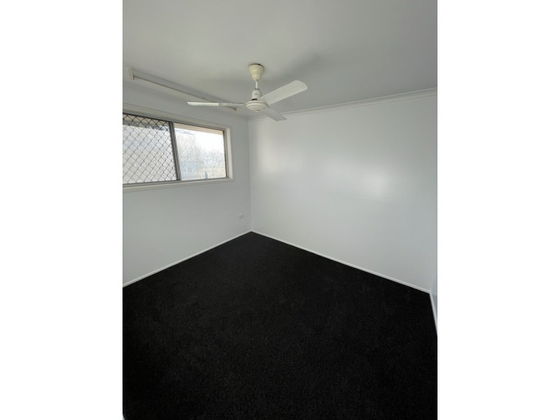 10 Centenary Drive, Middlemount QLD 4746