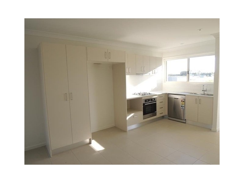 37B Westaway, Andergrove QLD 4740