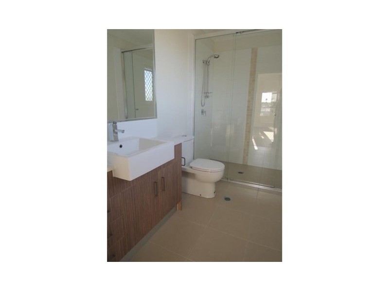 37B Westaway, Andergrove QLD 4740