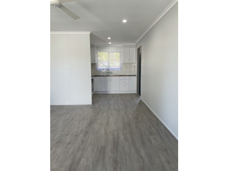 1/18 Eaglemount Road, Andergrove QLD 4740