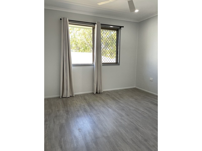 1/18 Eaglemount Road, Andergrove QLD 4740