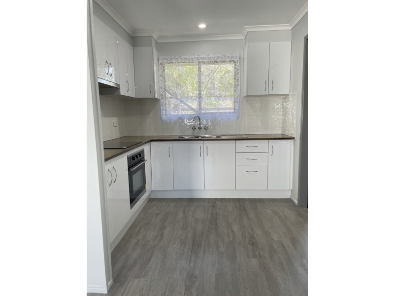 1/18 Eaglemount Road, Andergrove QLD 4740