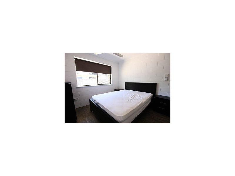 1/10 East Gordon Street, East Mackay QLD 4740