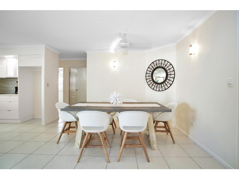 5 Seaspray Close, Shoal Point QLD 4750