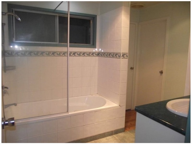 161 Mills Avenue, Moranbah QLD 4744