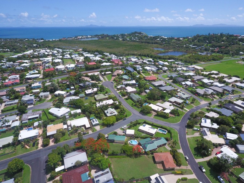 71 Mclaughlin Drive, Eimeo QLD 4740