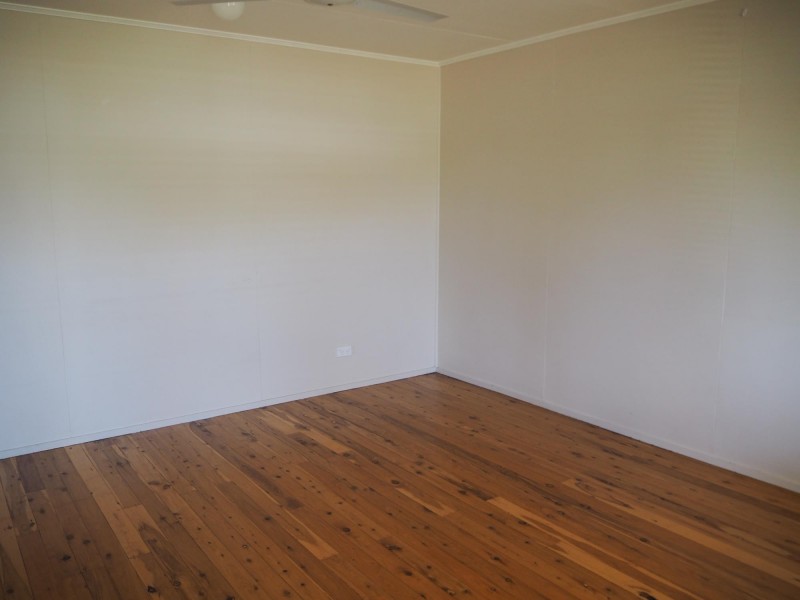 16 Patterson Street, Dysart QLD 4745