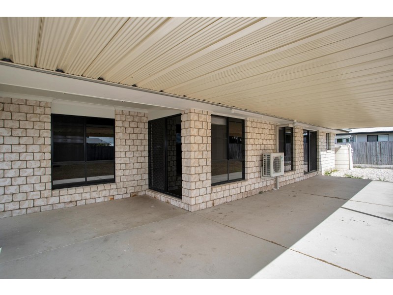 17 Pacific Avenue, Sarina QLD 4737