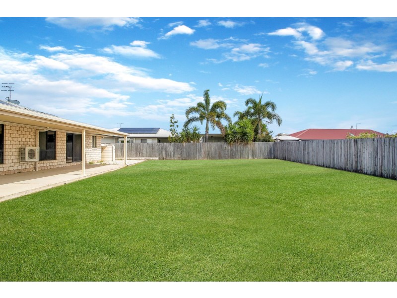 17 Pacific Avenue, Sarina QLD 4737
