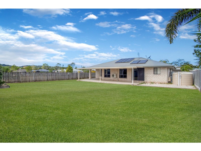 17 Pacific Avenue, Sarina QLD 4737