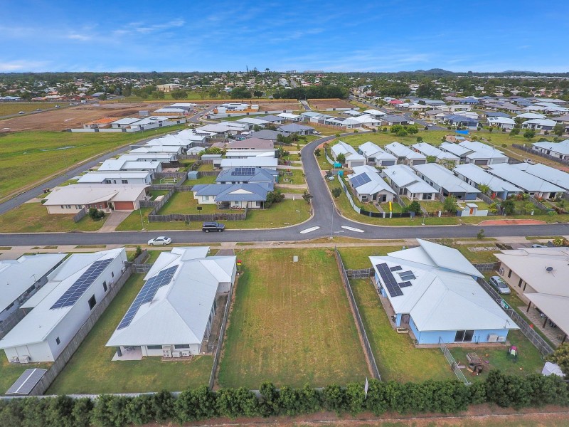 43 Bellavista Circuit, Beaconsfield QLD 4740