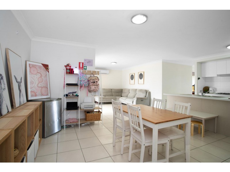 29 Phoenix Crescent, Rural View QLD 4740