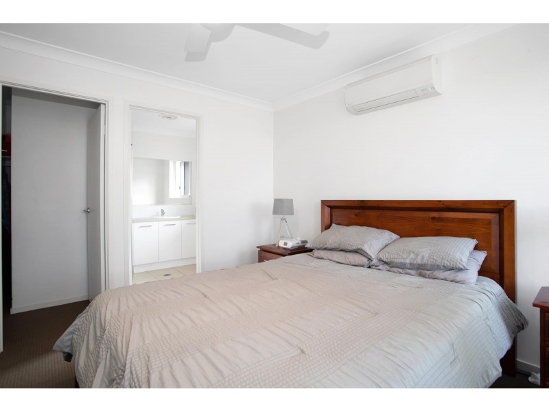 29 Phoenix Crescent, Rural View QLD 4740