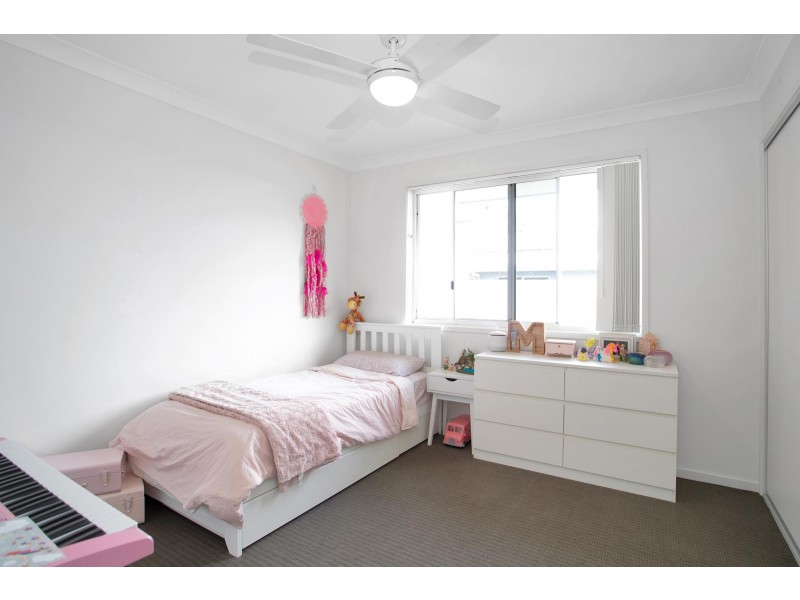 29 Phoenix Crescent, Rural View QLD 4740