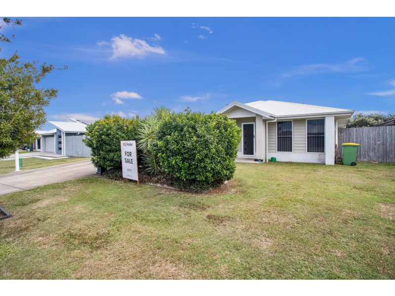 29 Phoenix Crescent, Rural View QLD 4740