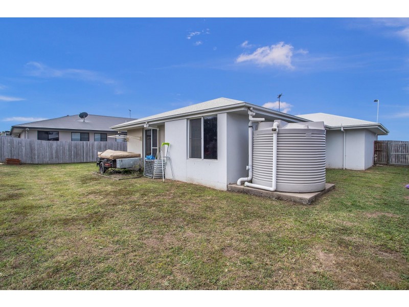29 Phoenix Crescent, Rural View QLD 4740