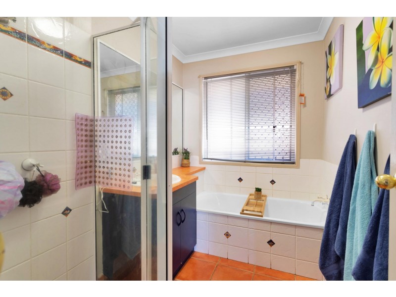 5 Skiddaw Street, Rural View QLD 4740