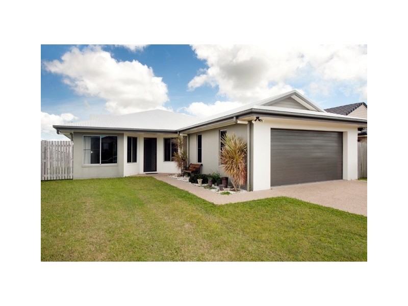 5 Crestview Crescent, Bucasia QLD 4750
