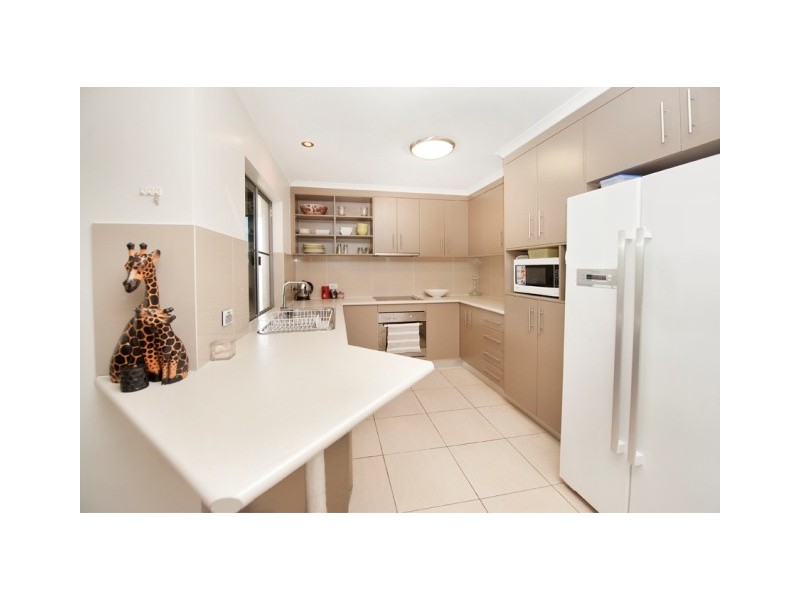 5 Crestview Crescent, Bucasia QLD 4750