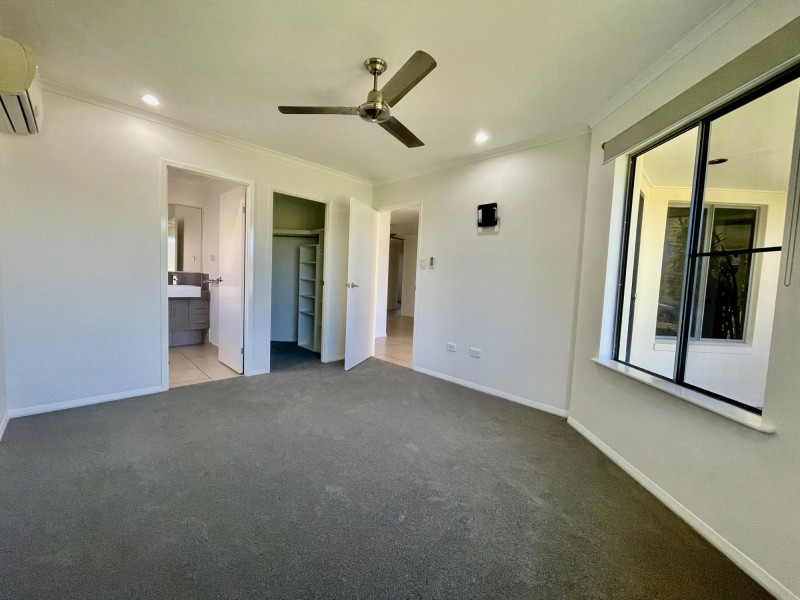 5 Crestview Crescent, Bucasia QLD 4750