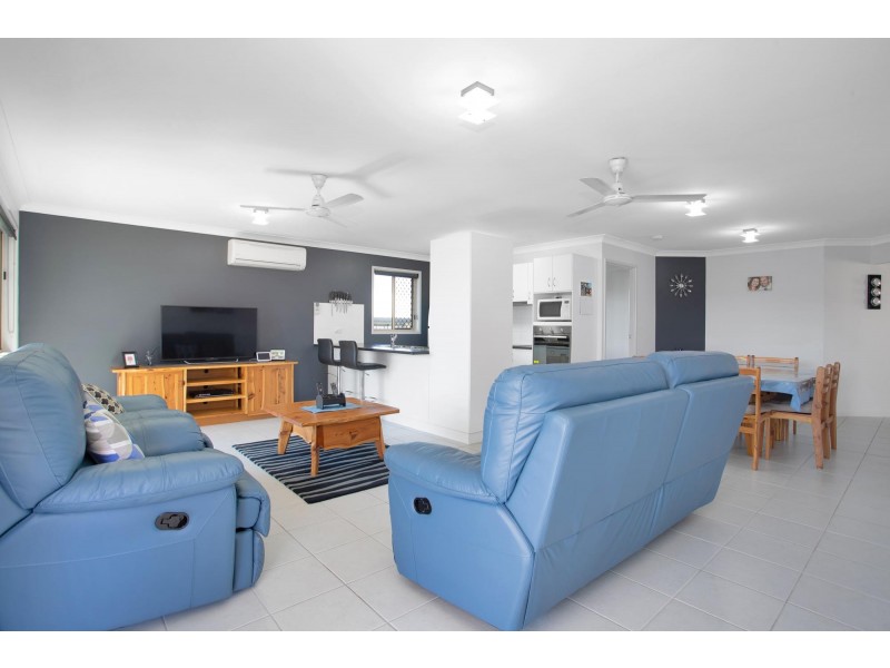 6 Hangan Street, Bucasia QLD 4750