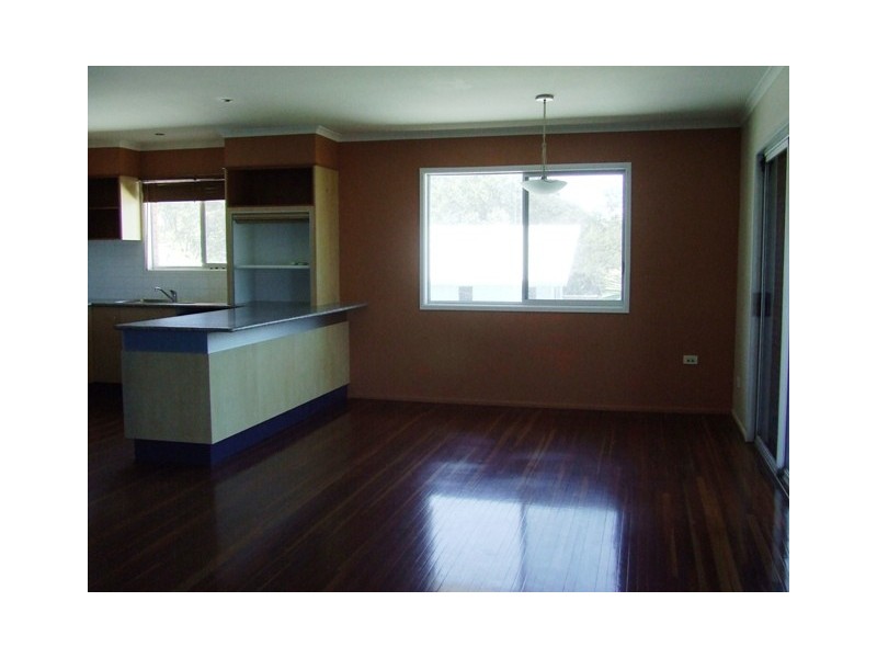 62 Bourke Street, Blacks Beach QLD 4740