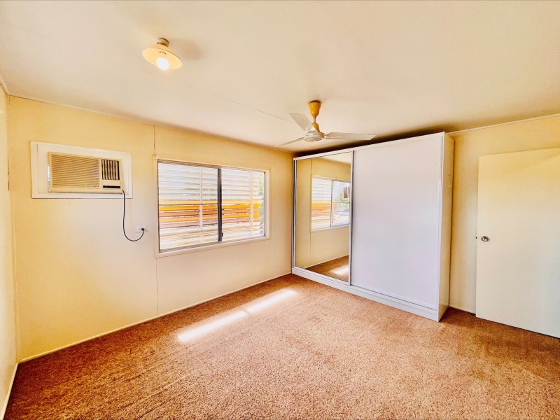 43 Kennedy Drive, Moranbah QLD 4744