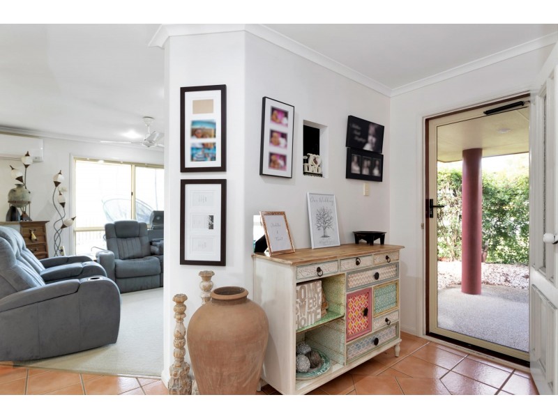 15 Morgan Court, Rural View QLD 4740