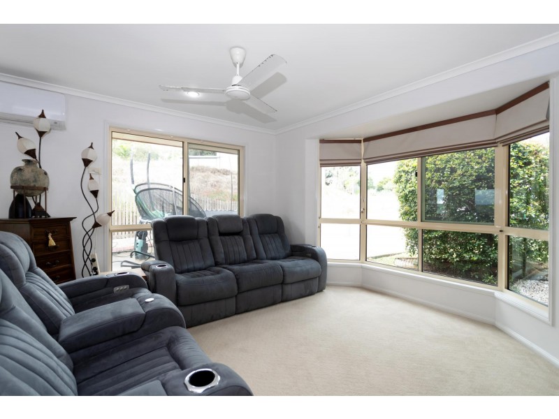 15 Morgan Court, Rural View QLD 4740