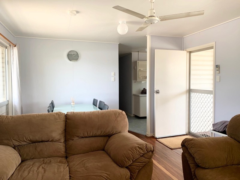 4/4 Suttor Street, Nebo QLD 4742