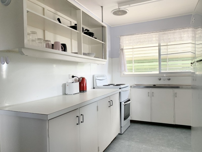 4/4 Suttor Street, Nebo QLD 4742