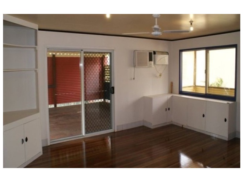 20 McCool Street, Moranbah QLD 4744