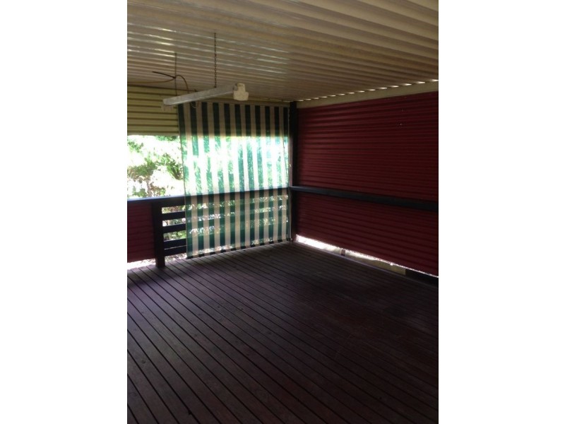 20 McCool Street, Moranbah QLD 4744