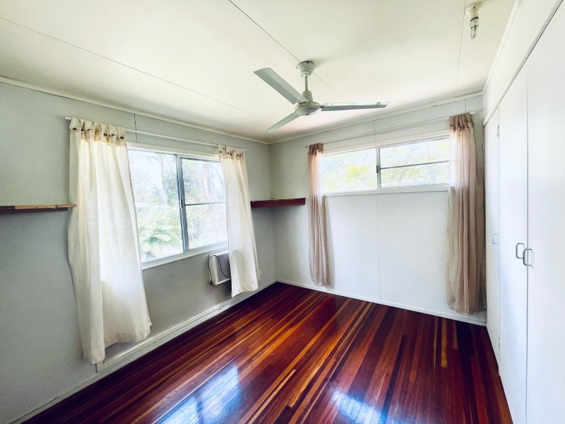 20 McCool Street, Moranbah QLD 4744