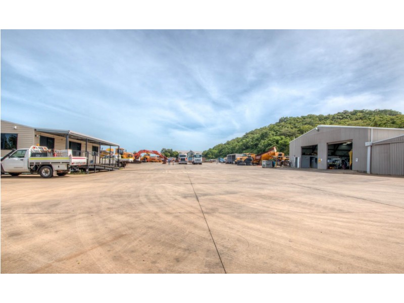 Lot/2 Mount Bassett Cemetery Road, Mackay QLD 4740