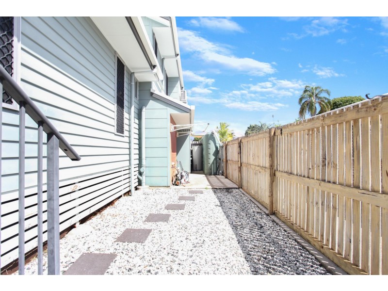 1/6 Kennedy Street, South Mackay QLD 4740