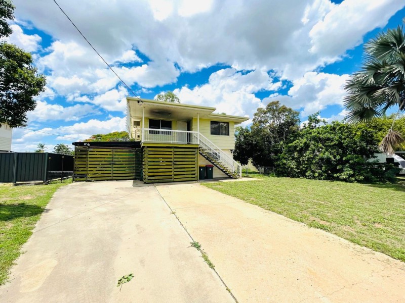 3 Shannon Drive, Moranbah QLD 4744