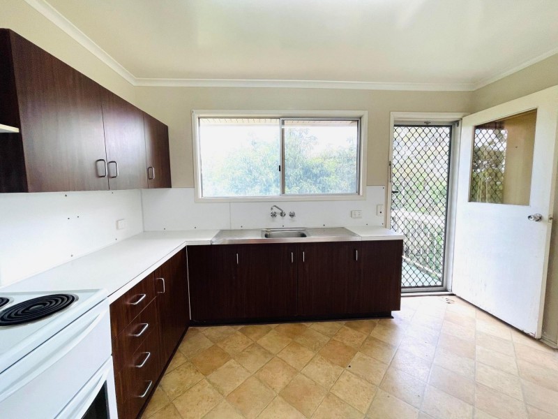 3 Shannon Drive, Moranbah QLD 4744