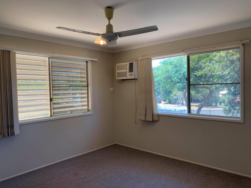 3 Shannon Drive, Moranbah QLD 4744