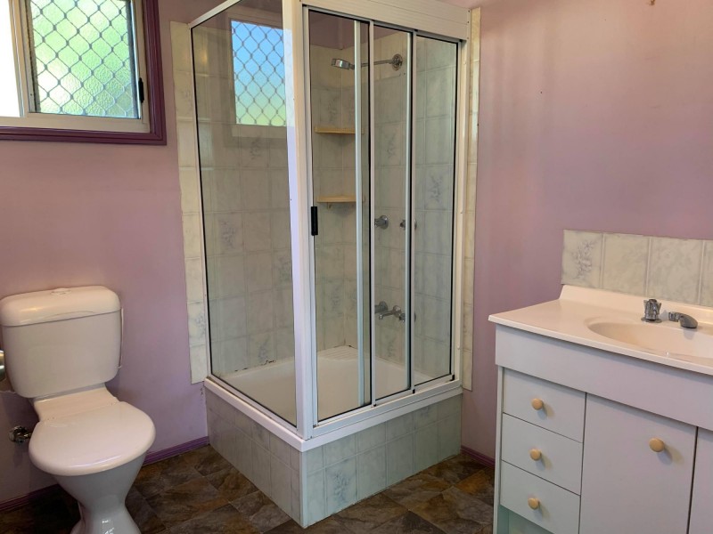 3 Shannon Drive, Moranbah QLD 4744