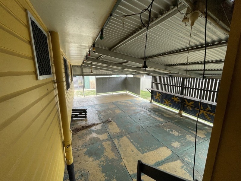 6 Gerrard Street, Dysart QLD 4745