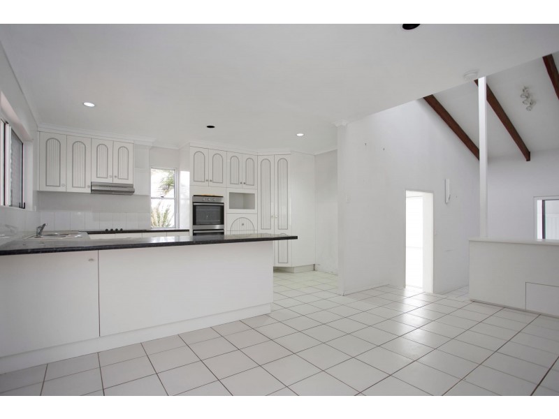 7 Greta Court, Beaconsfield QLD 4740