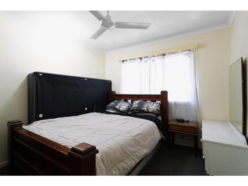 21 Peatey Street, Andergrove QLD 4740