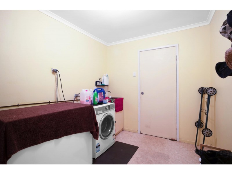 21 Peatey Street, Andergrove QLD 4740