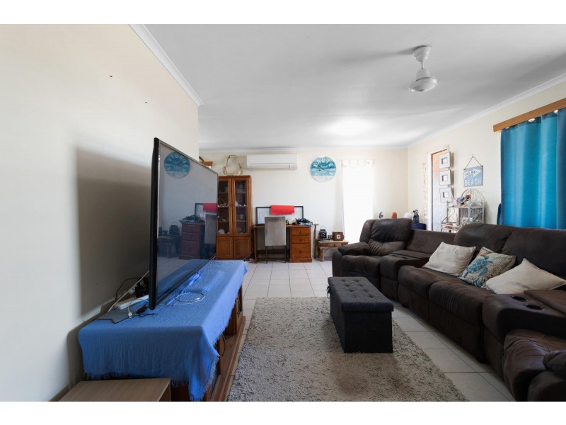 21 Peatey Street, Andergrove QLD 4740