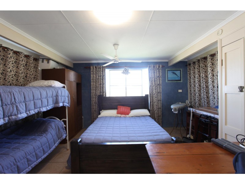 8 Pacific Avenue, Ilbilbie QLD 4738