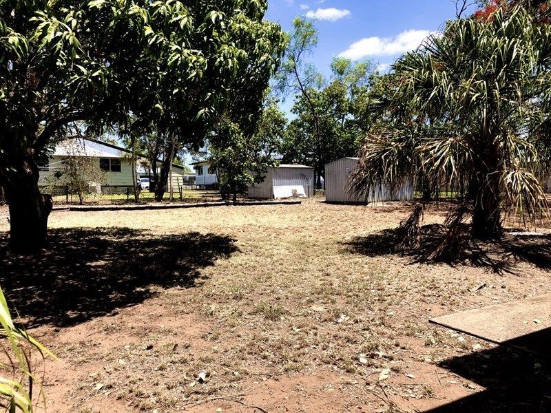 14 McCartney Street, Dysart QLD 4745